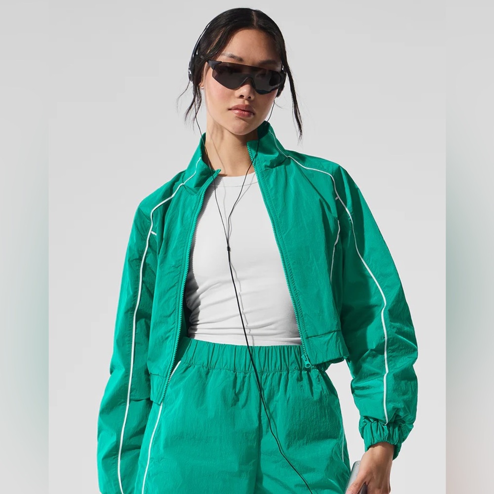 ALO Yoga motivate Full/ zip Jacket Spruce Green/White